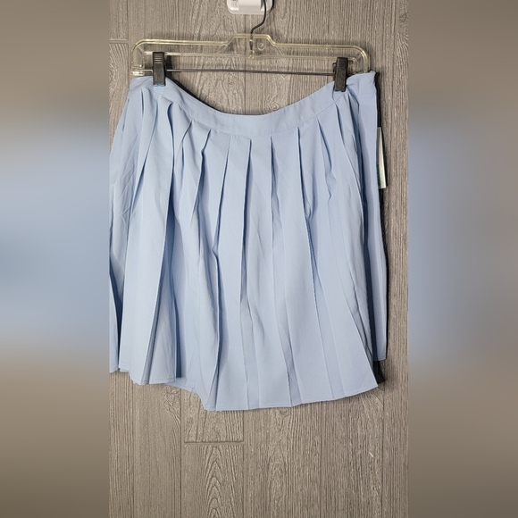 NWT Pleated stich-fix Skirt in Light Blue Katie Sturino x Stitch Fix size XL - Picture 4 of 6